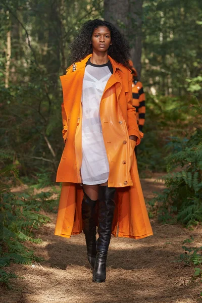 Look 21